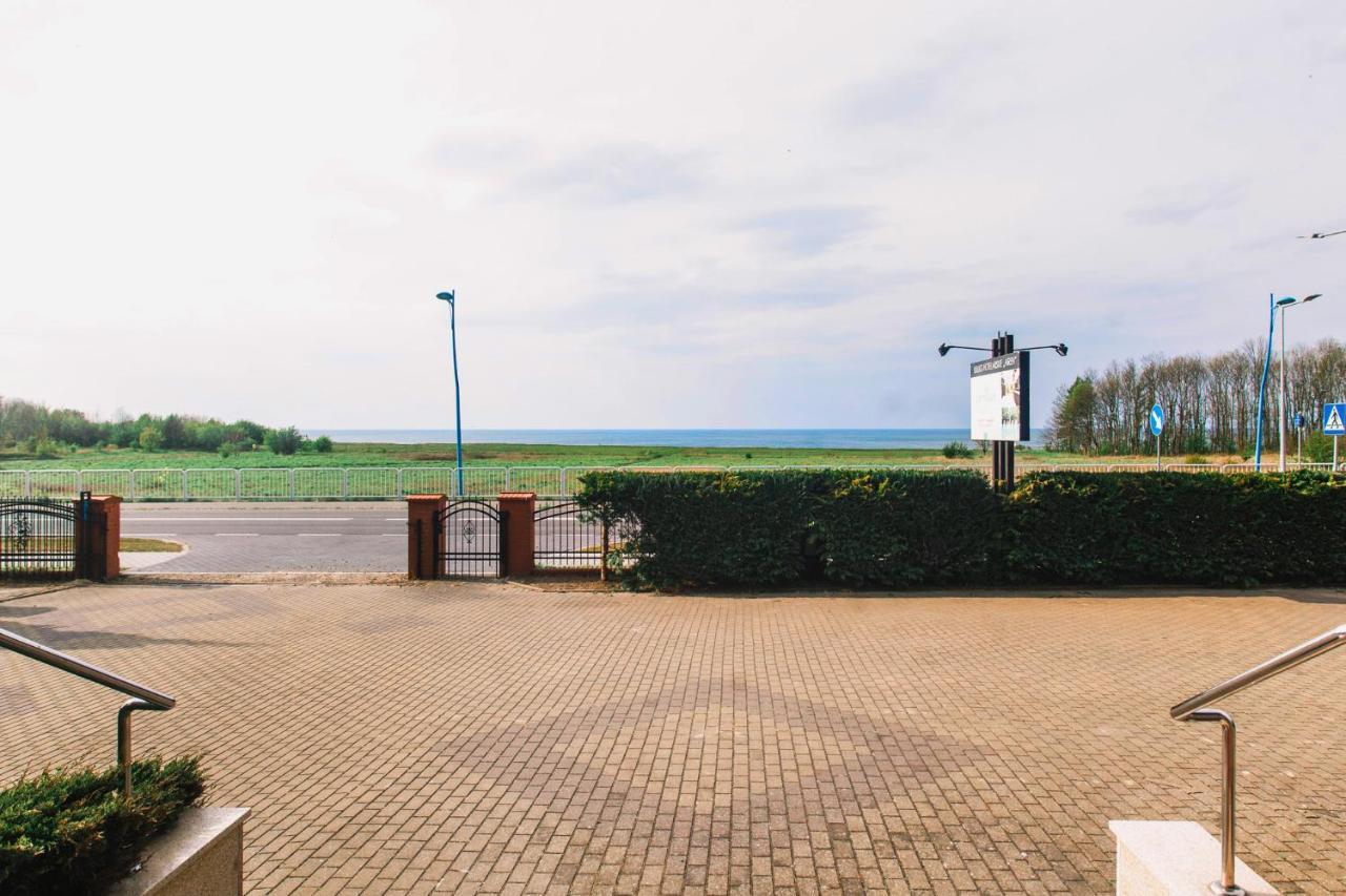 Dw Airen Hotel Trzęsacz Exterior foto